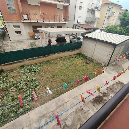 Ferienwohnung Ani Porto SantʼElpidio Exterior foto